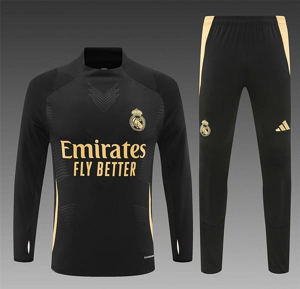 24/25 Real Madrid Black/Golden Half Zipper Jacket+Long Pants - Image 18