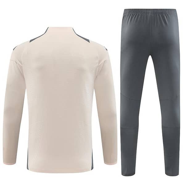 24/25 Real Madrid khaki Half Zipper Jacket+Long Pants - Image 16