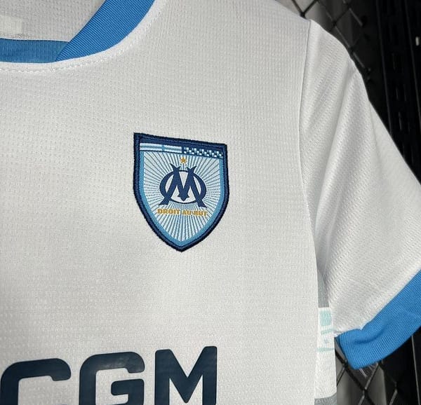 24/25 Kids Olympique Marseille Home Jersey - Image 3
