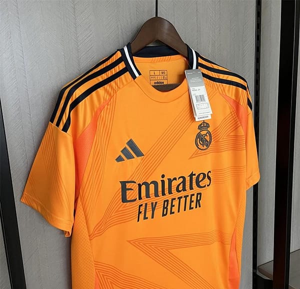 24/25 Real Madrid Away Jersey - Image 7