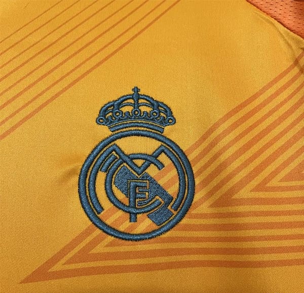 24/25 Real Madrid Away Jersey - Image 9