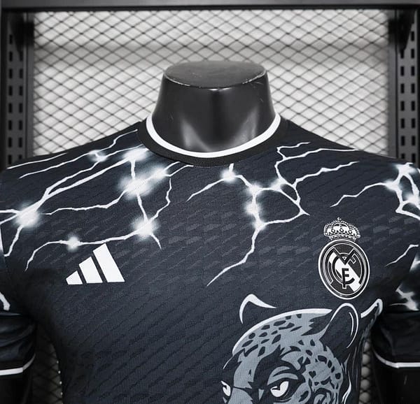 24/25 Player Version Real Madrid Special Edition - Image 5