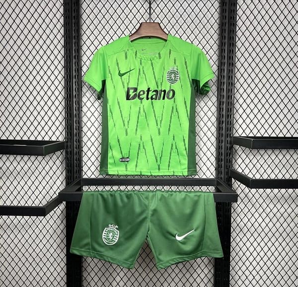 2024/25 Kids Sporting CP Thirds Away Kit
