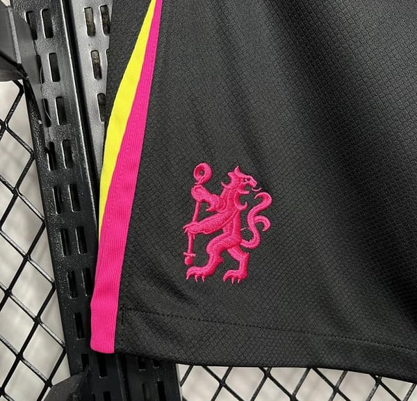 2024/25 Chelsea THIRD Shorts - Image 4