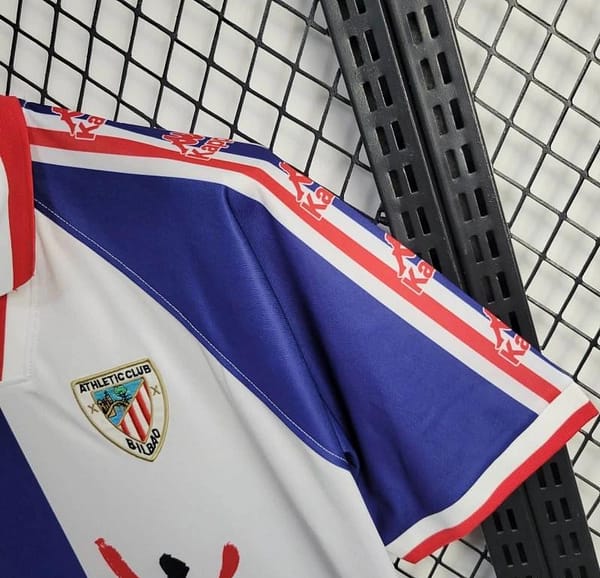 Retro 97/98 Athletic Bilbao Away Jersey - Image 3