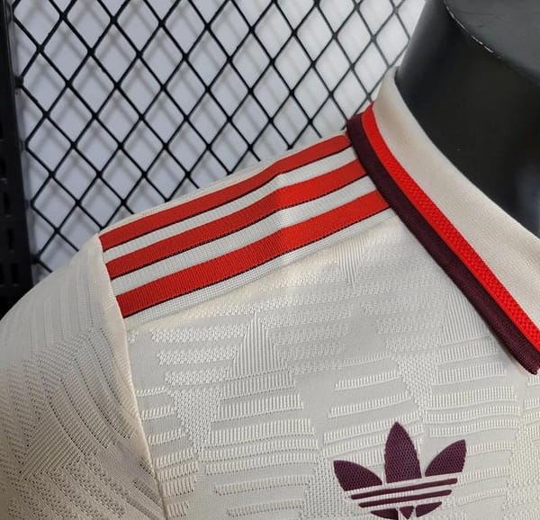 Player Version 24/25 Bayern Munich Third Jersey - Image 5