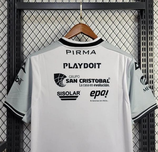 24/25 Necaxa Away Jersey - Image 3