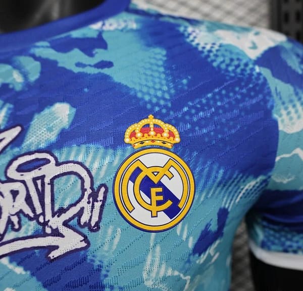 Player Version 24/25 Real Madrid Special Concept Jersey - Image 5
