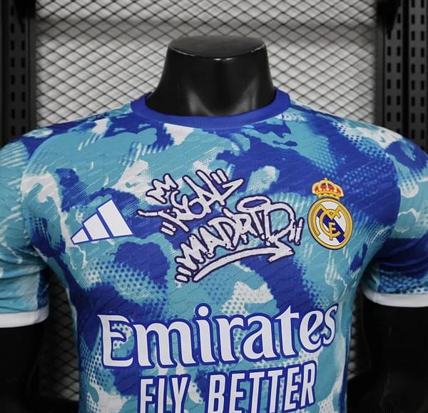Player Version 24/25 Real Madrid Special Concept Jersey - Image 9