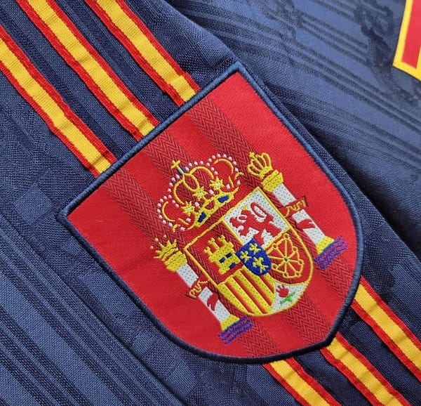 Retro 1996 Spain Away Jersey - Image 3