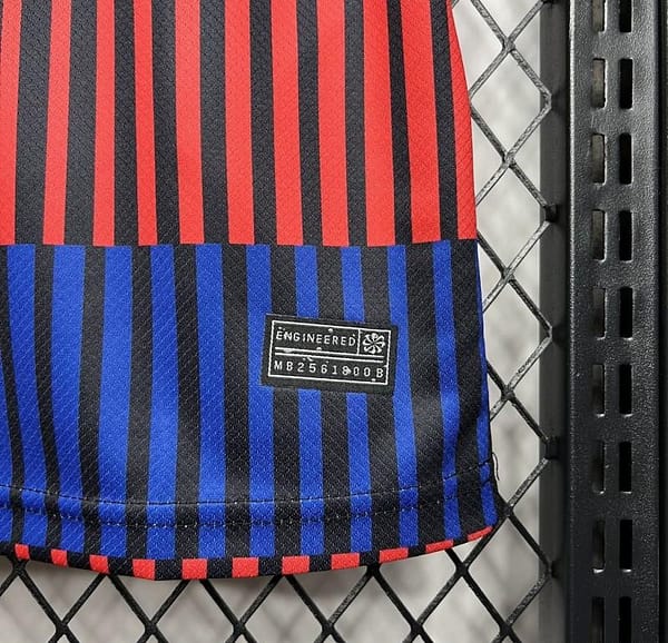 24/25 Barcelona Pre-Match Red/Blue Stripe Jersey - Image 4