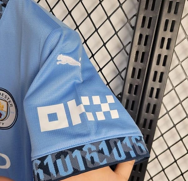 24/25 Women Manchester City Home Jersey - Image 3