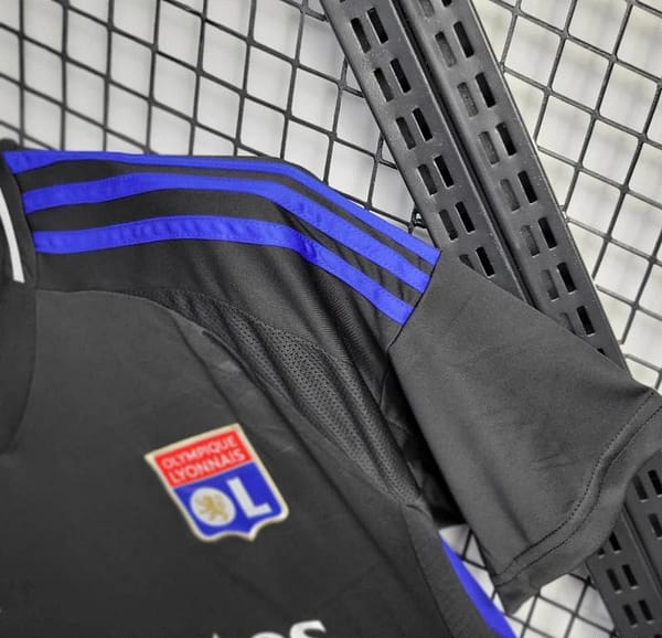 24/25 Olympique Lyonnais Away Jersey - Image 6