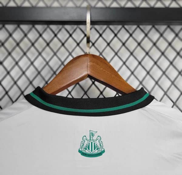 24/25 Newcastle United Third White Jersey - Image 2