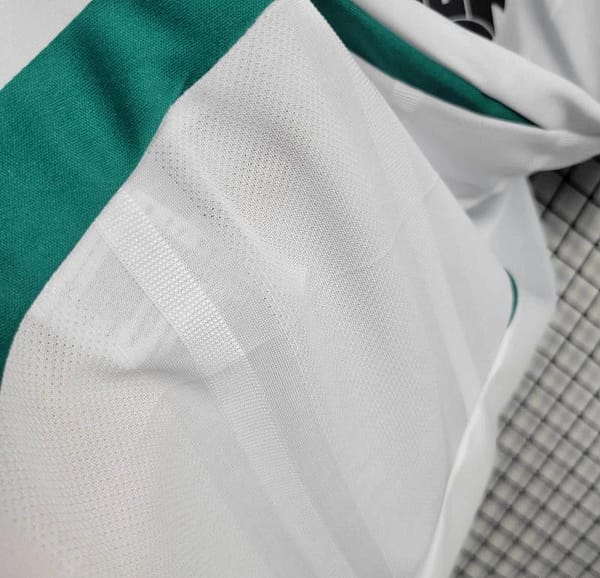 24/25 Newcastle United Third White Jersey - Image 3