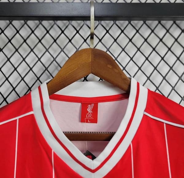 Retro 1981/84 Liverpool Home Jersey - Image 4