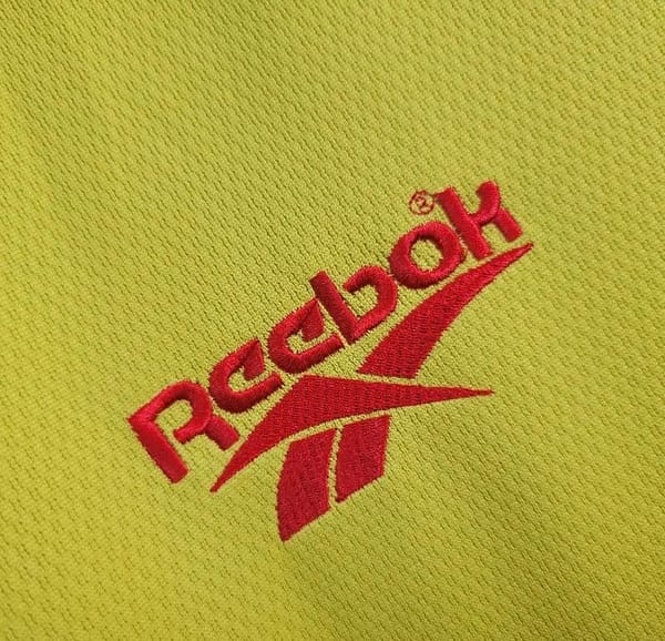 Retro 1998 Liverpool Away Jersey - Image 4