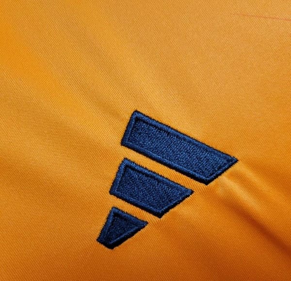 24/25 Women Real Madrid Away Jersey - Image 3