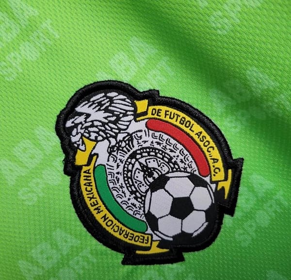 Retro 1994 USA World Cup Mexico Goalkeeper Jorge Campos Jersey - Image 5