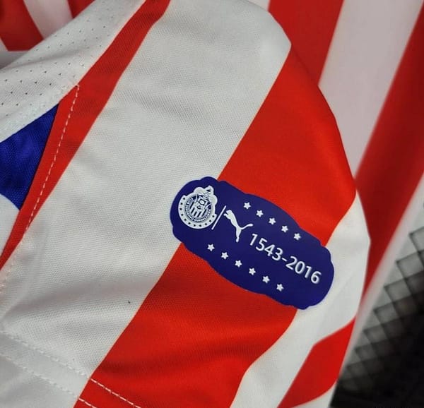 Retro 16/17 Chivas Guadalajara 110-Years Anniversary Home Jersey - Image 9