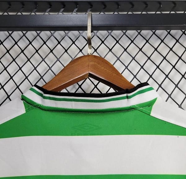 Retro 01/03 Celtic Home Jersey - Image 2