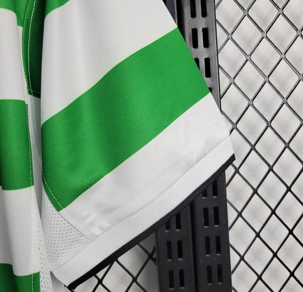 Retro 01/03 Celtic Home Jersey - Image 3