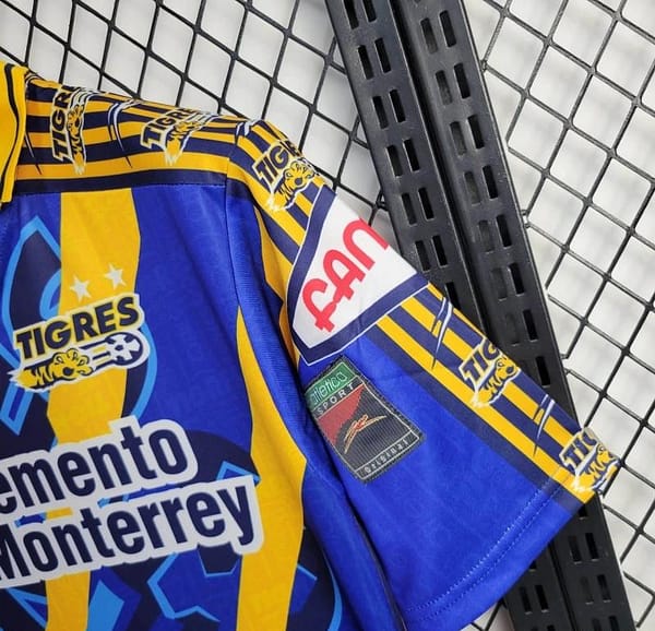 Retro 1997/98 Tigres UANL Third Jersey - Image 2