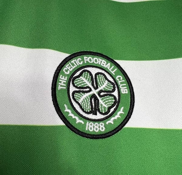 Retro 99/00 Celtic Home Jersey - Image 7