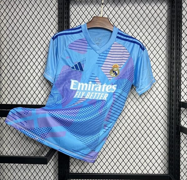 24/25 Real Madrid Goalkeeper Blue Jersey - Image 2