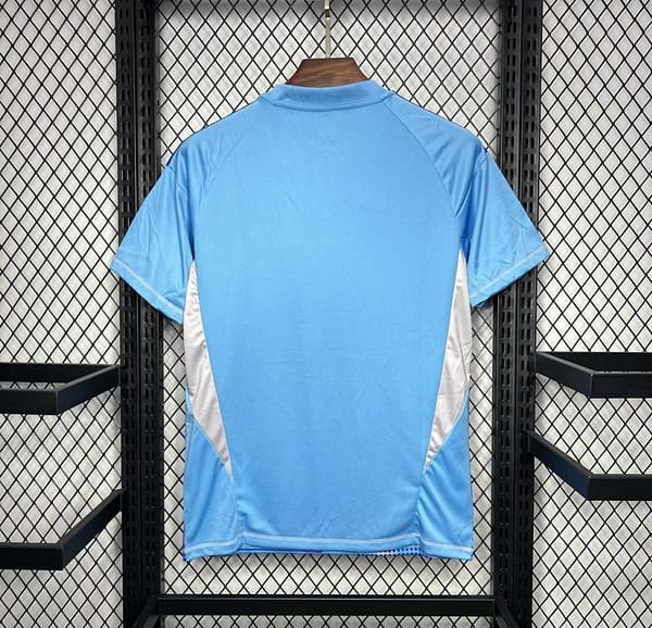 24/25 Real Madrid Goalkeeper Blue Jersey - Image 5