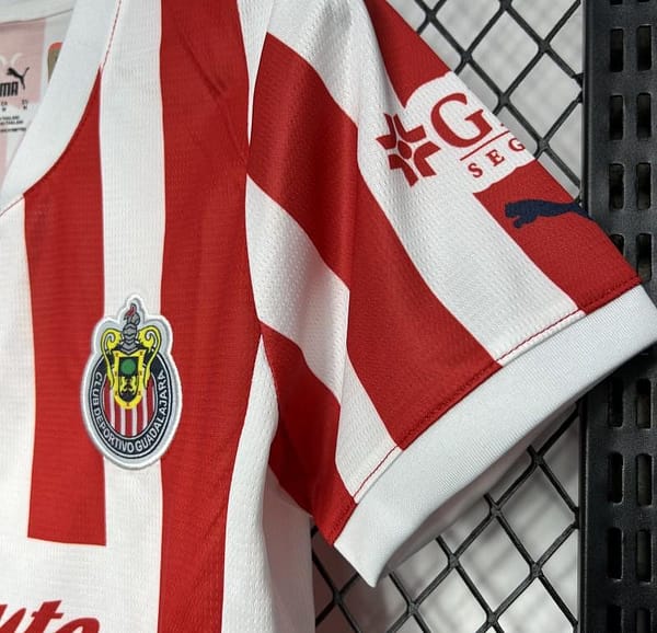 24/25 Women Chivas Guadalajara Home Jersey - Image 2