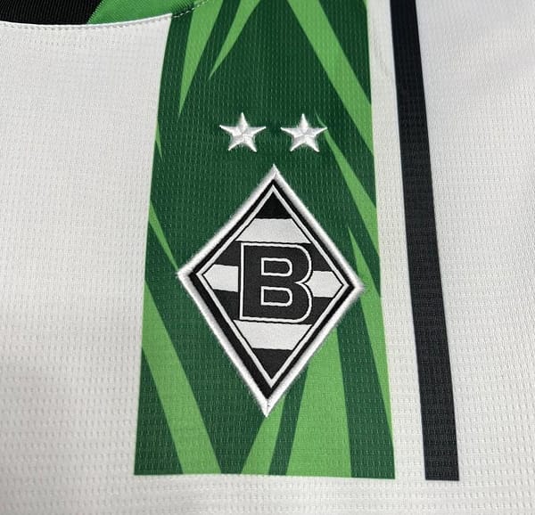 24/25 Borussia Monchengladbach Home Green Jersey - Image 8
