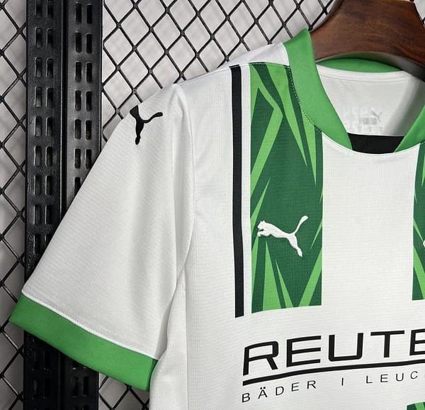24/25 Borussia Monchengladbach Home Green Jersey - Image 10