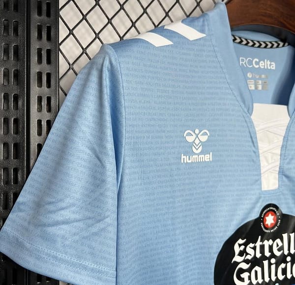 24/25 Celta de Vigo Home Jersey - Image 4