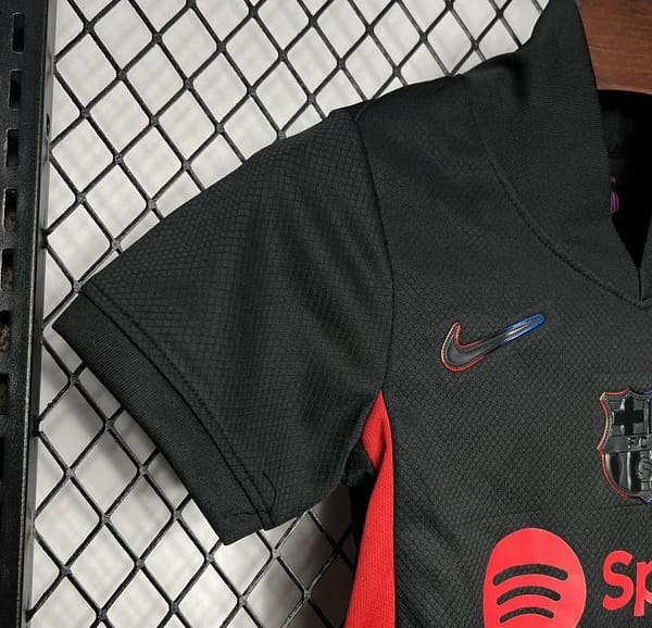 24/25 Kids Barcelona Away Black Jersey - Image 6