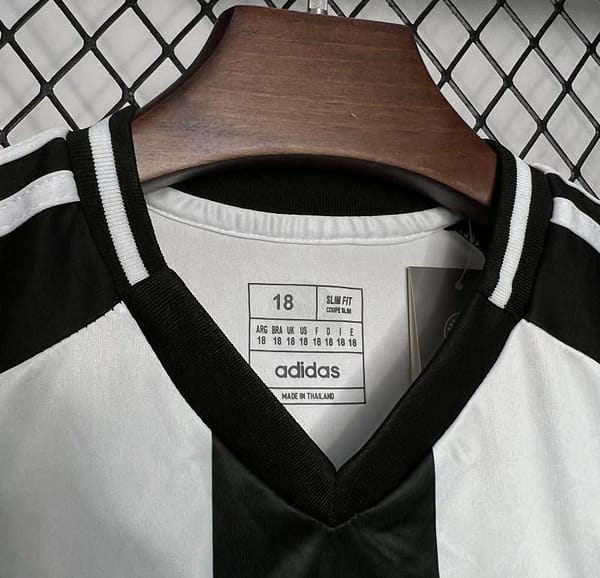 24/25 Kids Newcastle United Home Jersey - Image 2
