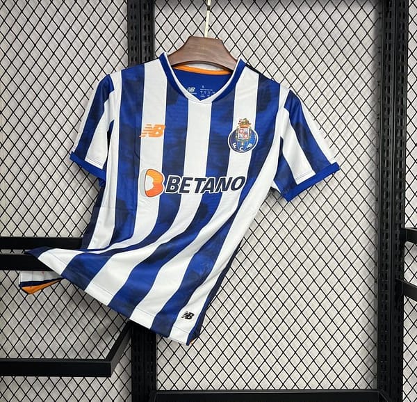 24/25 FC Porto Home Jersey - Image 2