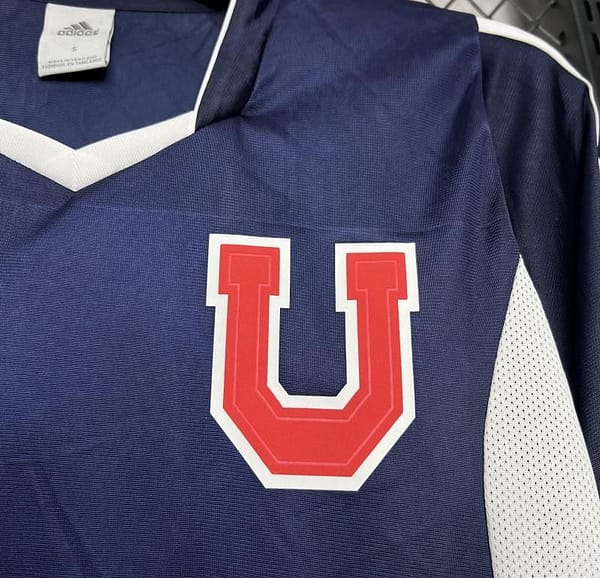 Retro 02/03 Universidad De Chile  Home Jersey - Image 5