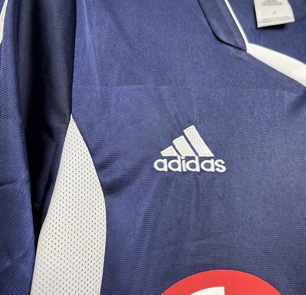 Retro 02/03 Universidad De Chile  Home Jersey - Image 6