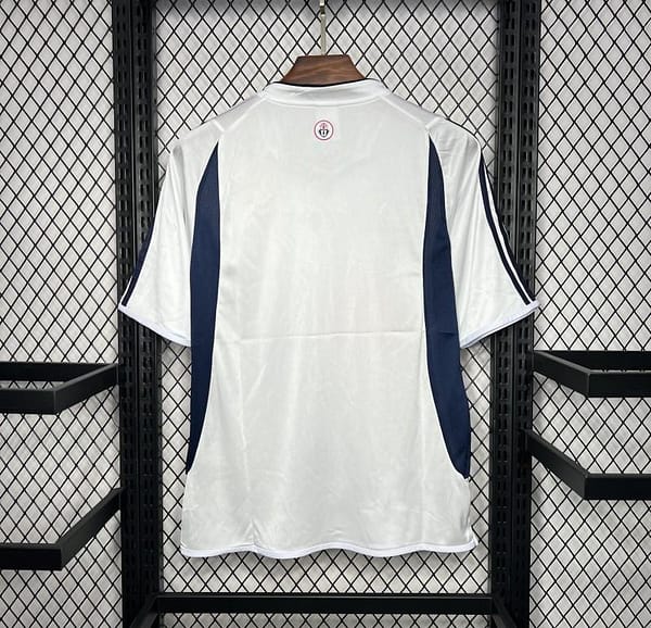 Retro 02/03 Universidad De Chile  Away White Jersey - Image 7