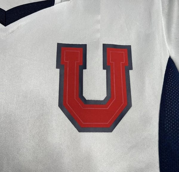 Retro 02/03 Universidad De Chile  Away White Jersey - Image 10