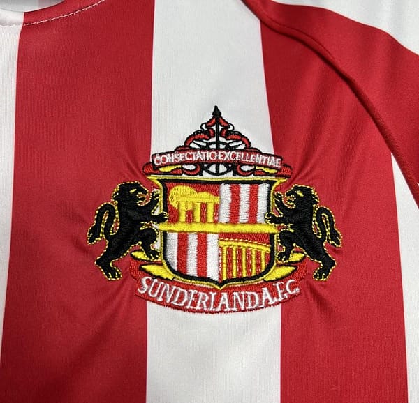 Retro 05/06 Sunderland Home Jersey - Image 7