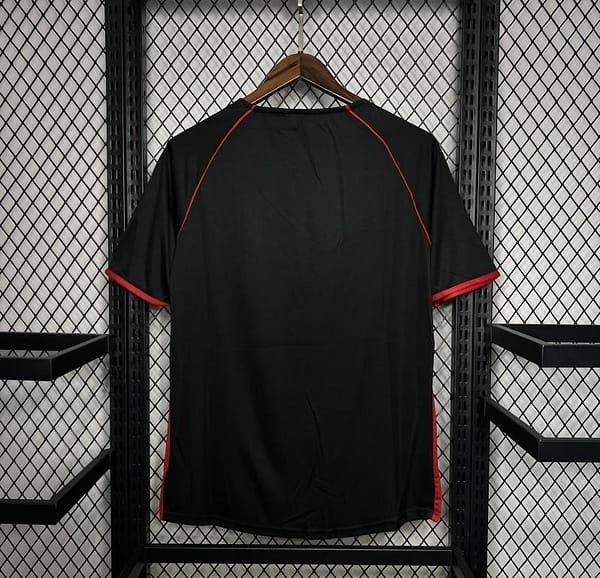 Retro 05/06 Sunderland Away Jersey - Image 4