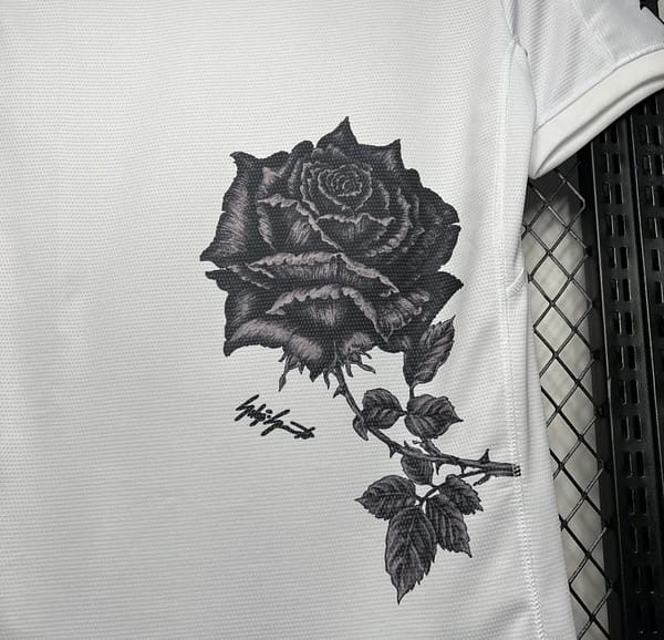 24/25 Real Madrid Y-3 Special White Jersey - Image 7