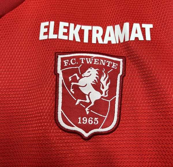 24/25 FC Twente Home Jersey - Image 4