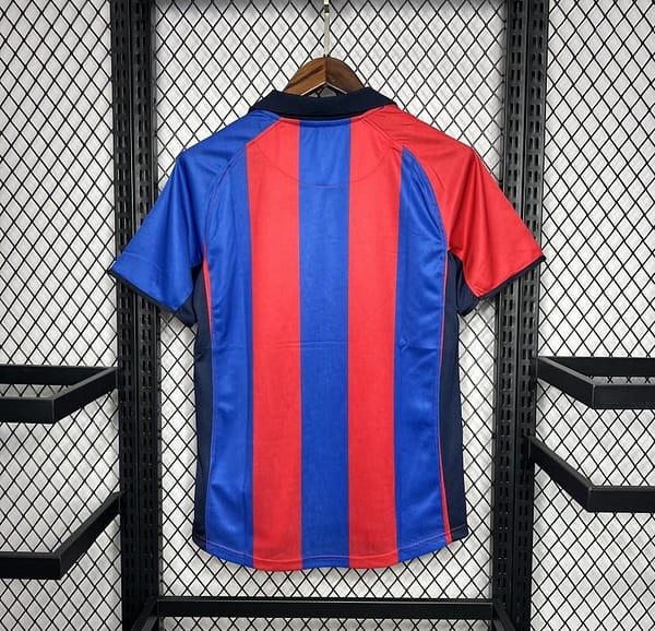 Retro 04/05 Barcelona Home Jersey - Image 5