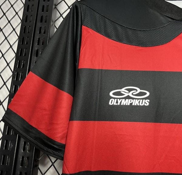 Retro 09/10 Flamengo Home Jersey - Image 6