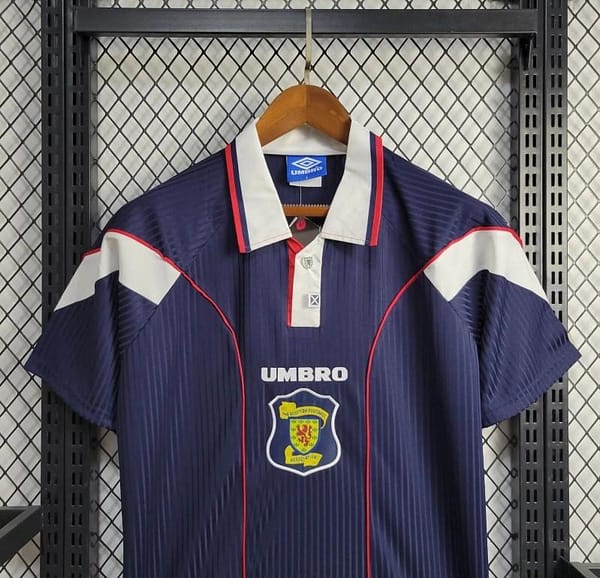 Retro 1996/98 Scotland Away Jersey - Image 2