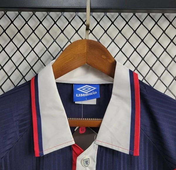 Retro 1996/98 Scotland Away Jersey - Image 4