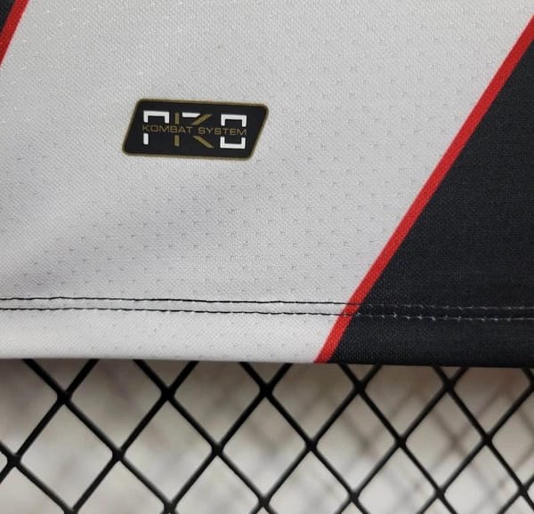 24/25 Vasco Da Gama Special Edition Black Jersey - Image 3